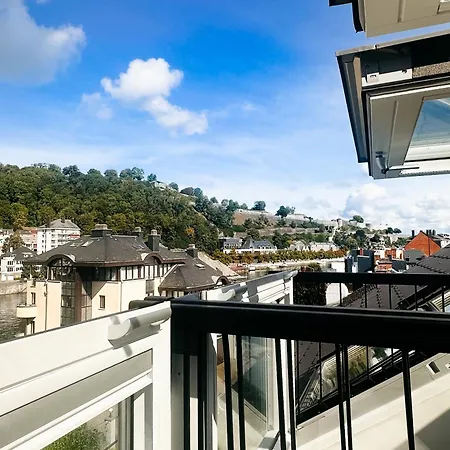 The Edgewater - Riverside Apartmán *