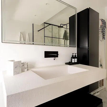 The Edgewater - Riverside * Namur