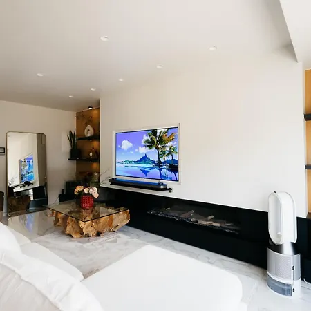 The Edgewater - Riverside *